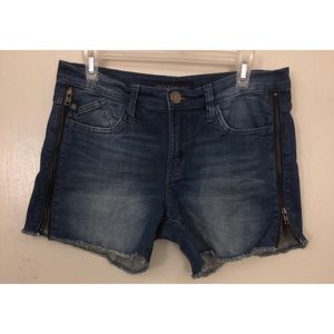 Rock & republic side zipper Jean shorts